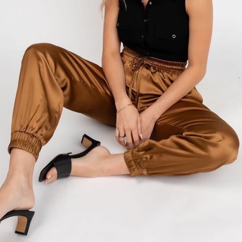 Kittenish Abigail Satin Jogger